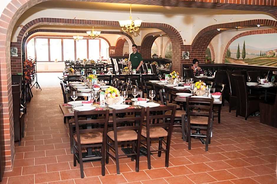 West Plaza Residence