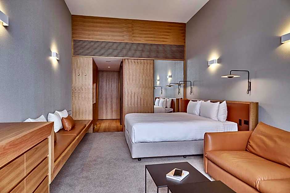 Wonil Hotel Perth, Handwritten Collection