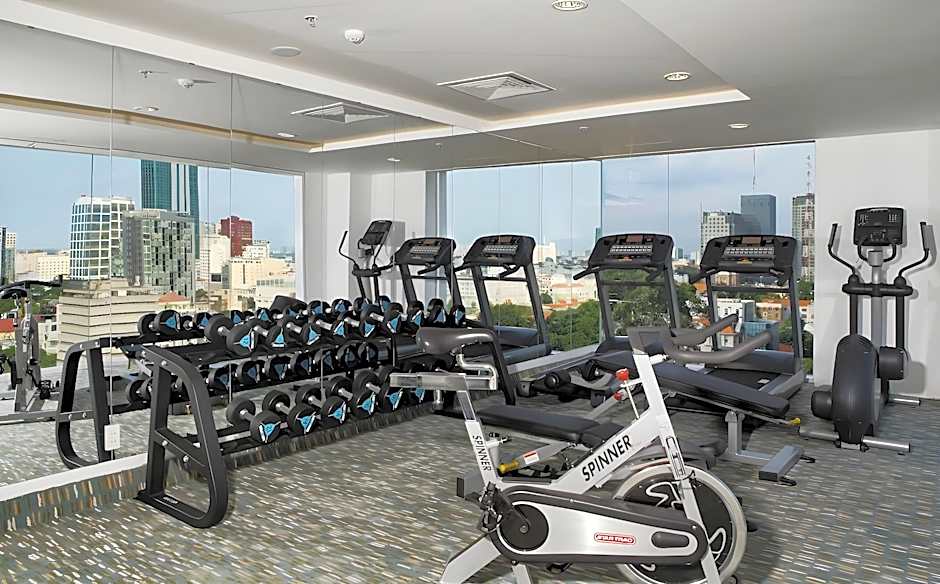 Central Palace Hotel