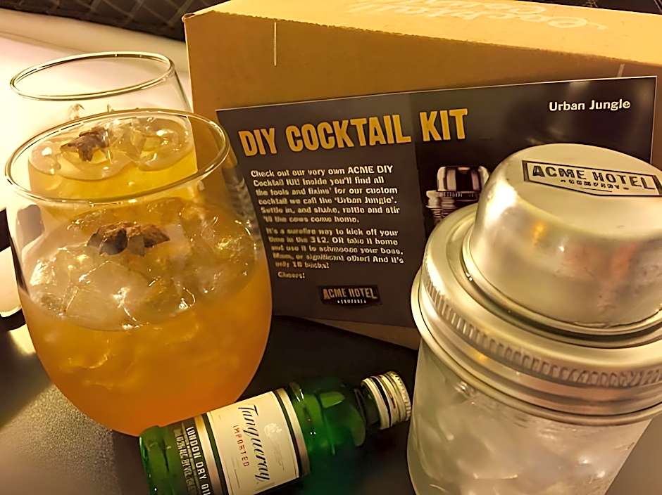 ACME Hotel Chicago, Outset Collection by Hilton	