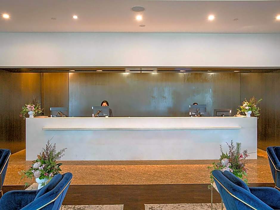 Novotel Glen Waverley Hotel