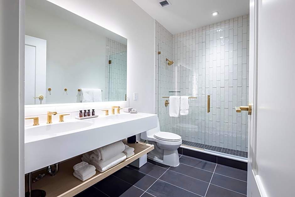 Hotel Covington Cincinnati Riverfront