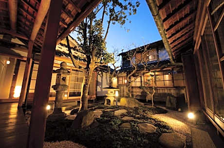 NIPPONIA Sasayama Castle Town Hotel