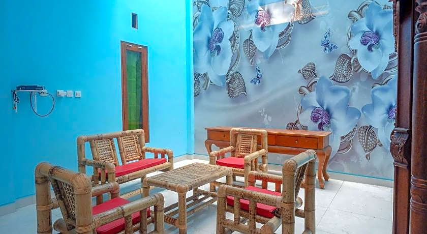 RedDoorz Syariah near Monumen Jogja Kembali