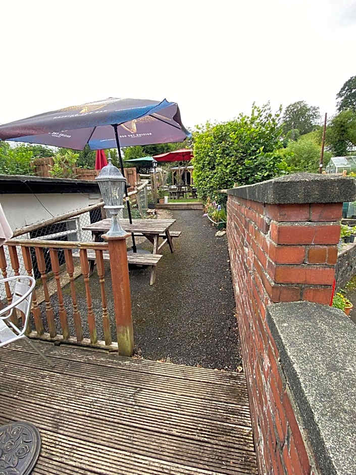 Old New Inn, Llanfyllin