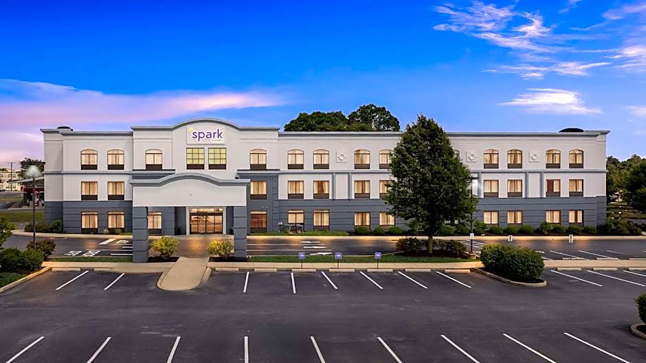 Spark by Hilton Lancaster Dutch Country