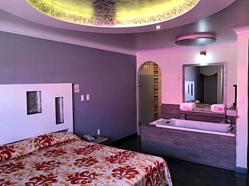 Hotel & Villas 7