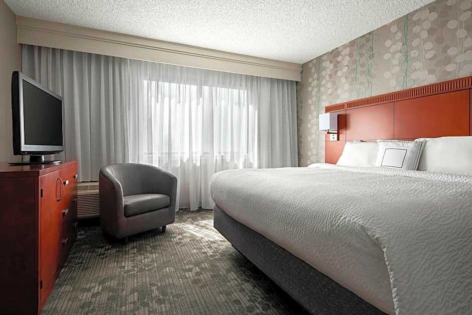 Courtyard by Marriott San Francisco Airport