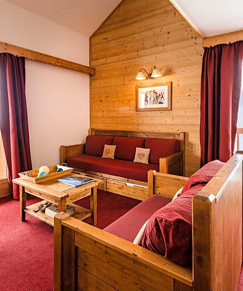 Lagrange Vacances Les Hauts de Comborcière