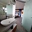 Candlewood Lodge
