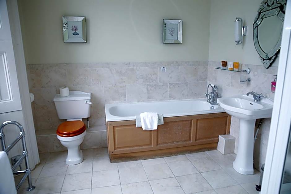 Shendish Manor Hotel