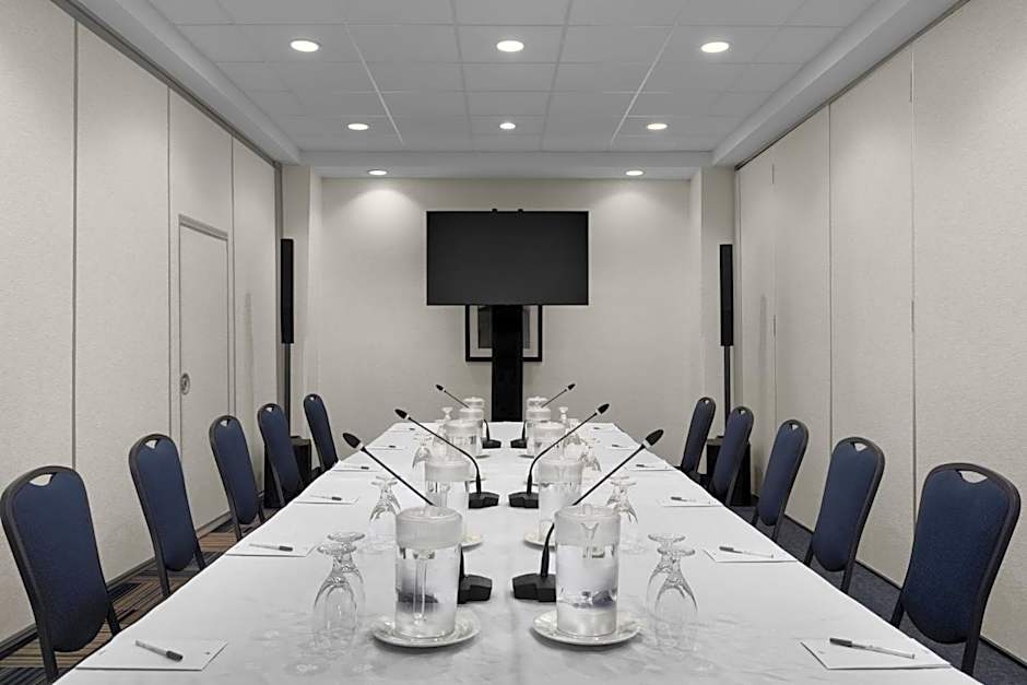 Holiday Inn Ottawa East By IHG