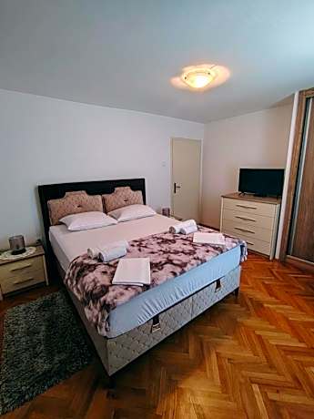 Apartmani Steni
