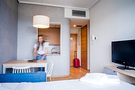 Two-Bedroom Suite (3 Adults)