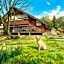 Tanigawa Valley Lodge & Coffee Roastery