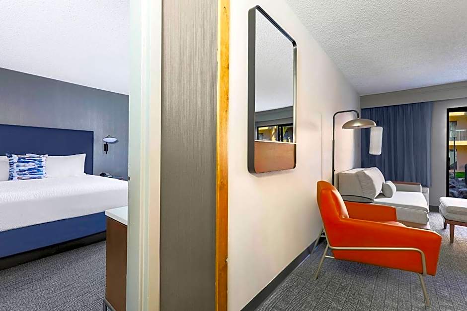 Courtyard by Marriott Tucson Airport