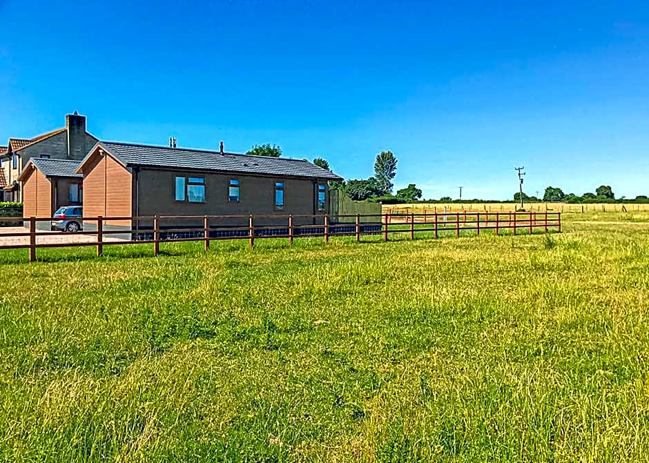 Larkrise Farm Lodges