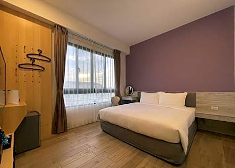 Lukang Holiday Hostel