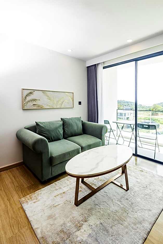 Stylish 2 Bedroom Apartment S6609 by IBG Property