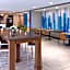 Holiday Inn Express & Suites Lexington Midtown By IHG