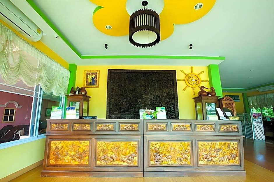 P.Paradise Hotel