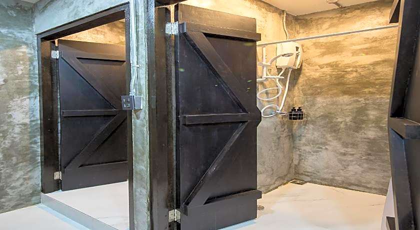 Yindee Travellers Lodge