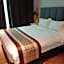 Amigo Hotel
