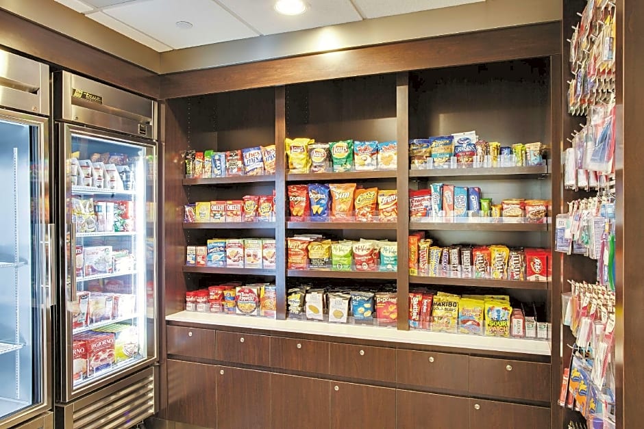 La Quinta Inn & Suites by Wyndham Houston West Park 10
