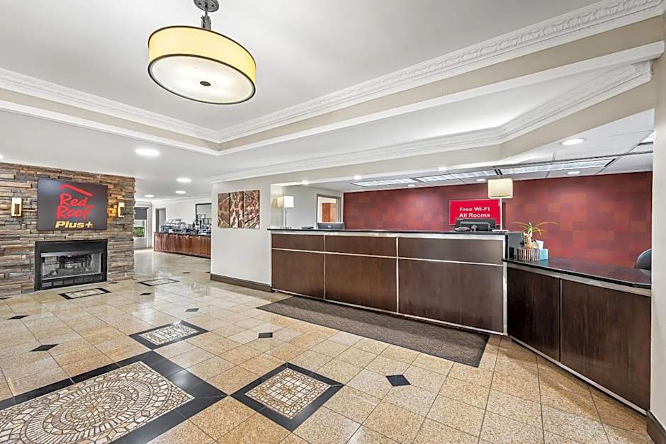 Red Roof PLUS+ Henderson