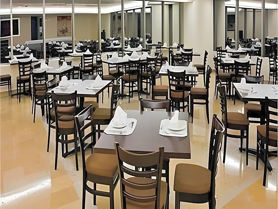 Holiday Inn Hotel & Suites Mexico Medica Sur By IHG