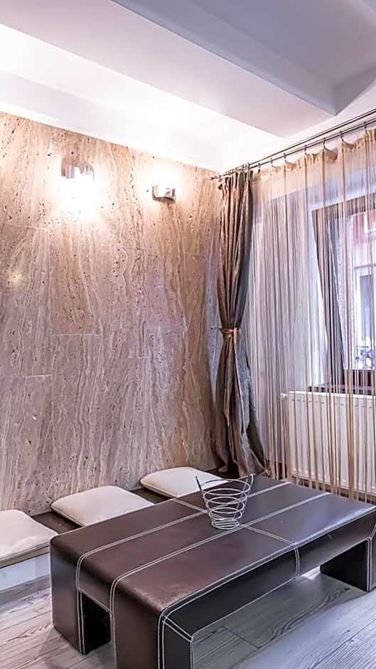 Piata Sfatului Central Confort