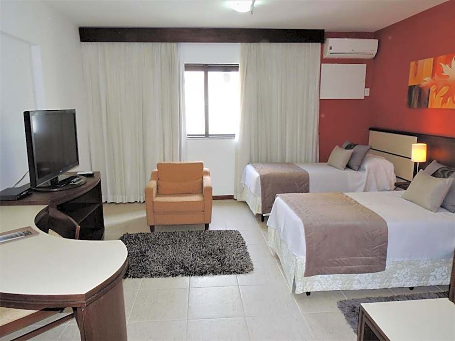 Mondrian Suite Hotel