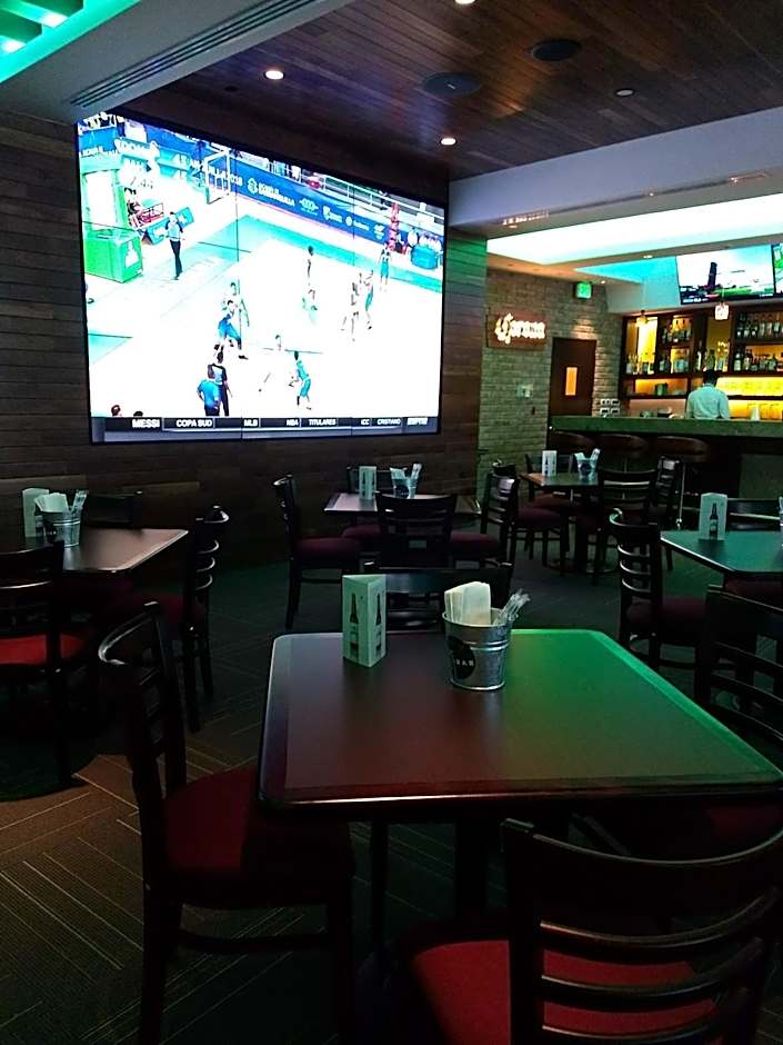 Crowne Plaza Leon By IHG