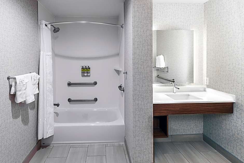 Holiday Inn Express And Suites Stafford Nw - Sugar Land By IHG