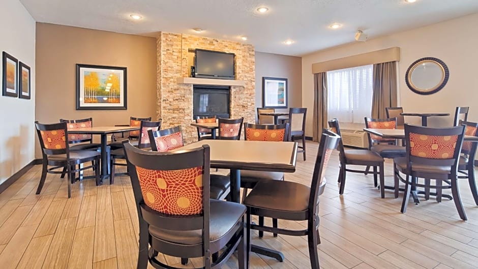 Best Western Plus Eagleridge Inn & Suites