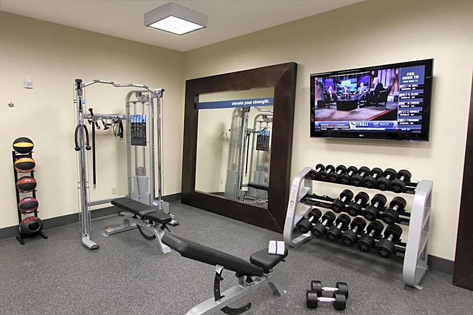 Hampton Inn By Hilton & Suites Winnie