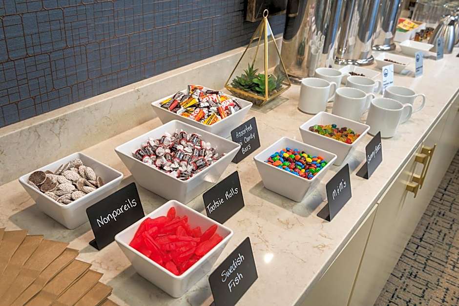 Crowne Plaza Providence Warwick Airport By IHG