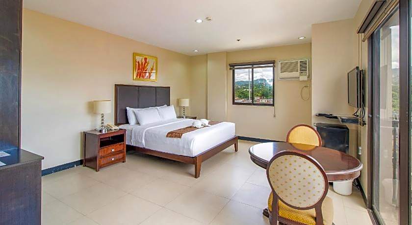 Main Hotel and Suites Cebu