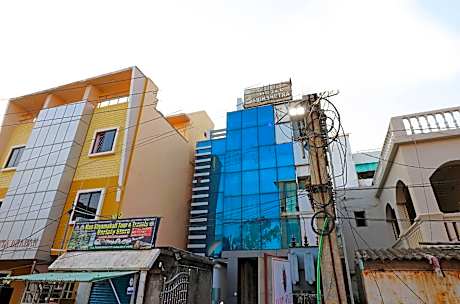 OYO 18409 HOTEL SUN CITY