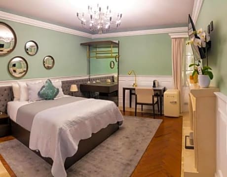 Margarita Hotel & Fonda Boutique