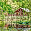 Tilford Woods Lodge Retreat