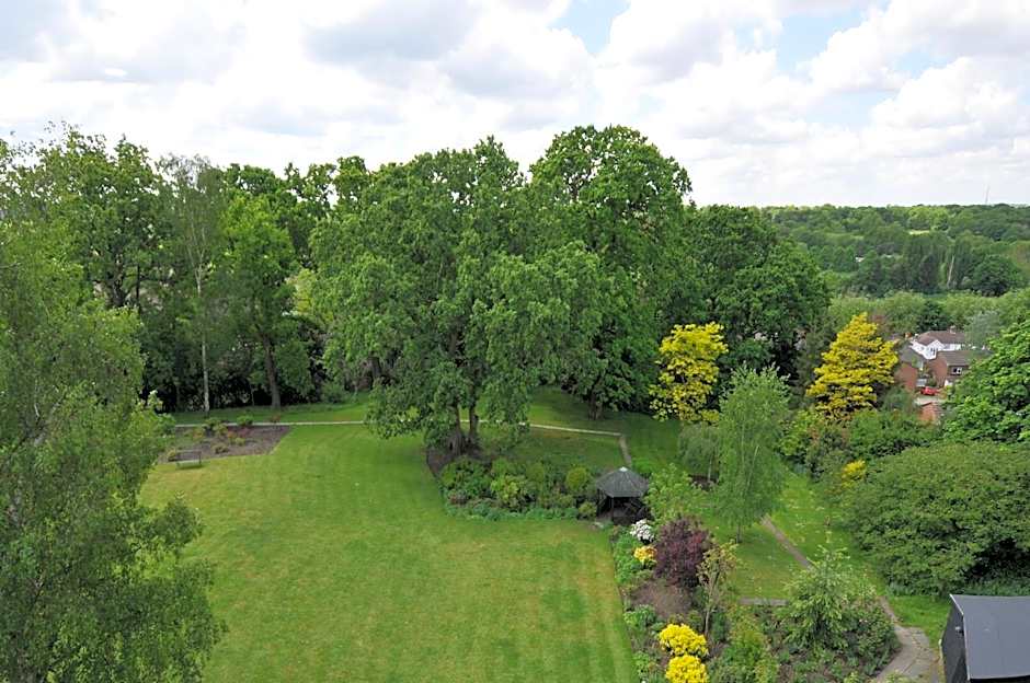 The Bromley Court Hotel