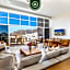 Brand New 3 BR Penthouse - Oceanview Rooftop Pool