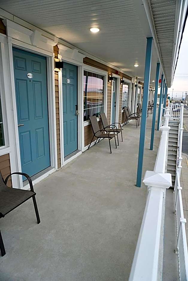 Coastal Sands Inn