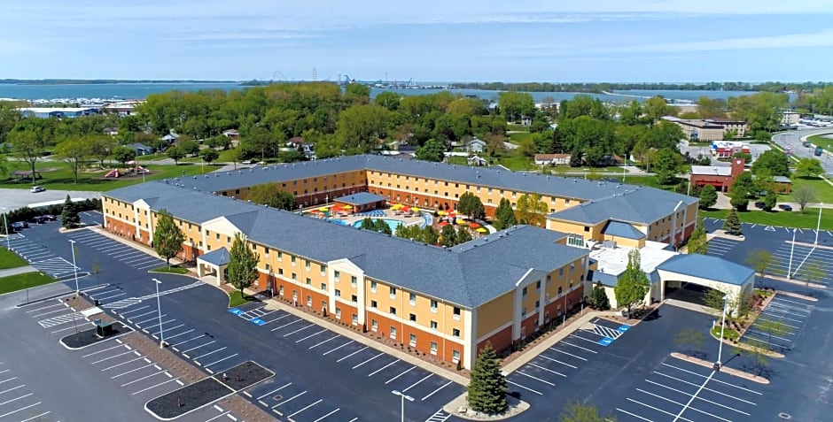 Cedar Point's Express Hotel