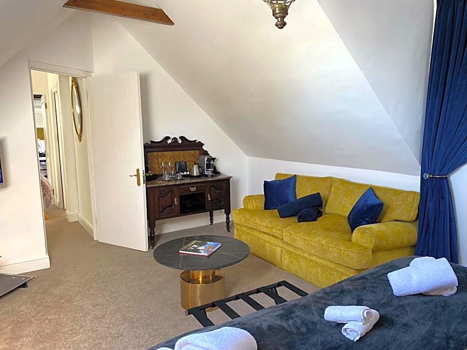 Les Chambres Guest House