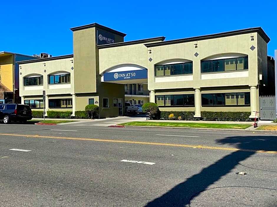 Inn at 50 - Long Beach Convention Center