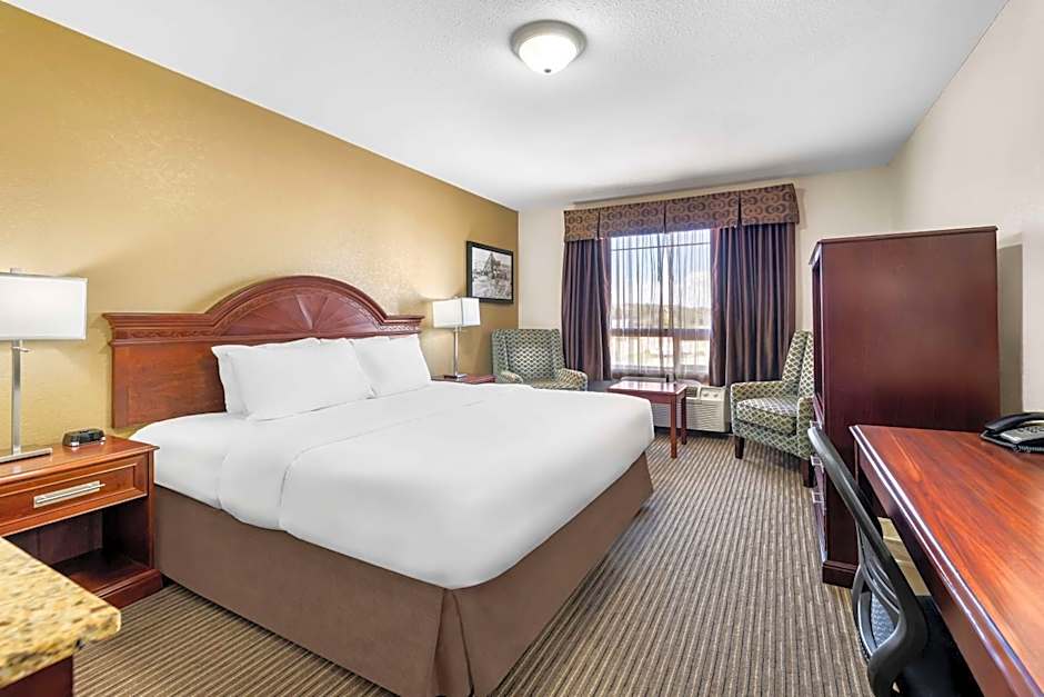 SureStay Plus Hotel by Best Western Drumheller