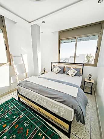 cactus surf house
