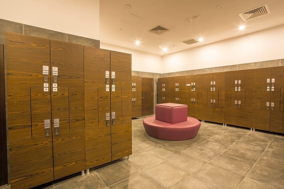 Sky Business Hotel & Spa